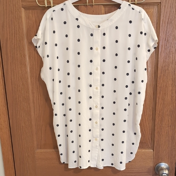 LOFT Polka Dot Button-Up Blouse With Cute Criss-Cross Detail On Back - Picture 1 of 8